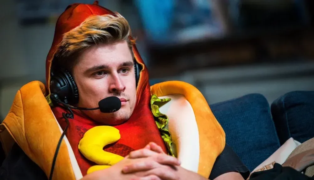 Get the latest updates on the Moist Moguls Valorant Team. Read about their announcement and stay up-to-date on all things eSports.